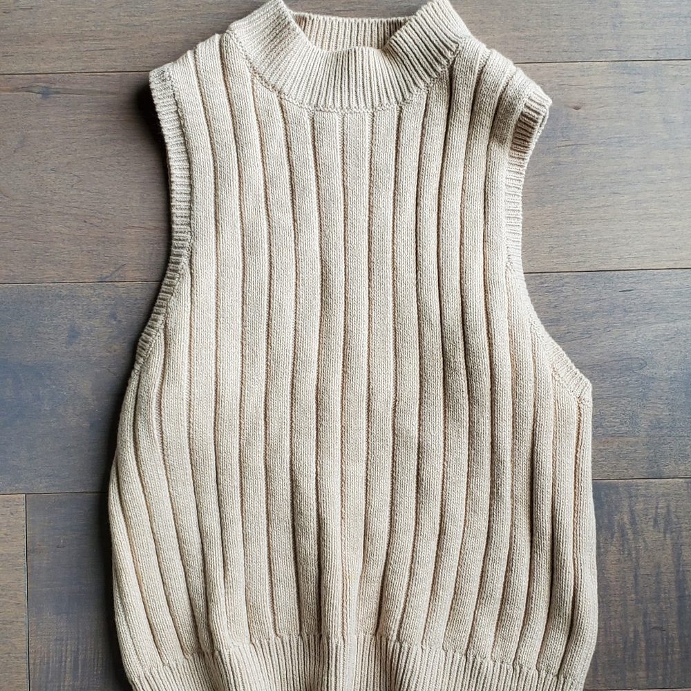 Crop mock neck knit tank